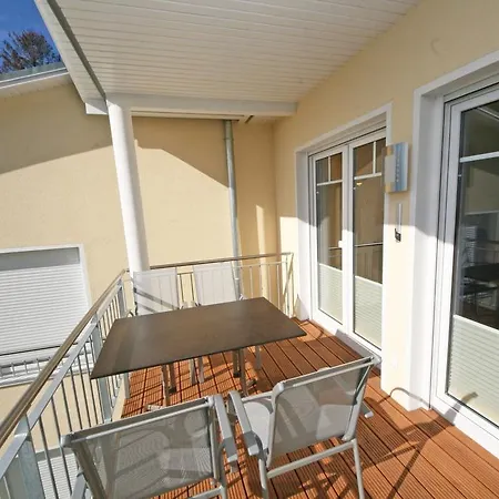 Ferienwohnung 04 Ostseeblick Lägenhet Goehren (Ruegen)