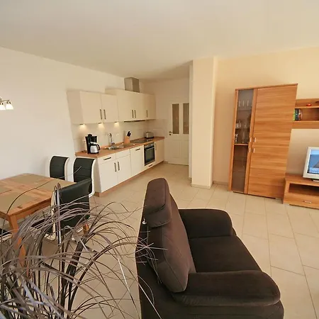 Ferienwohnung 04 Ostseeblick Goehren (Ruegen)